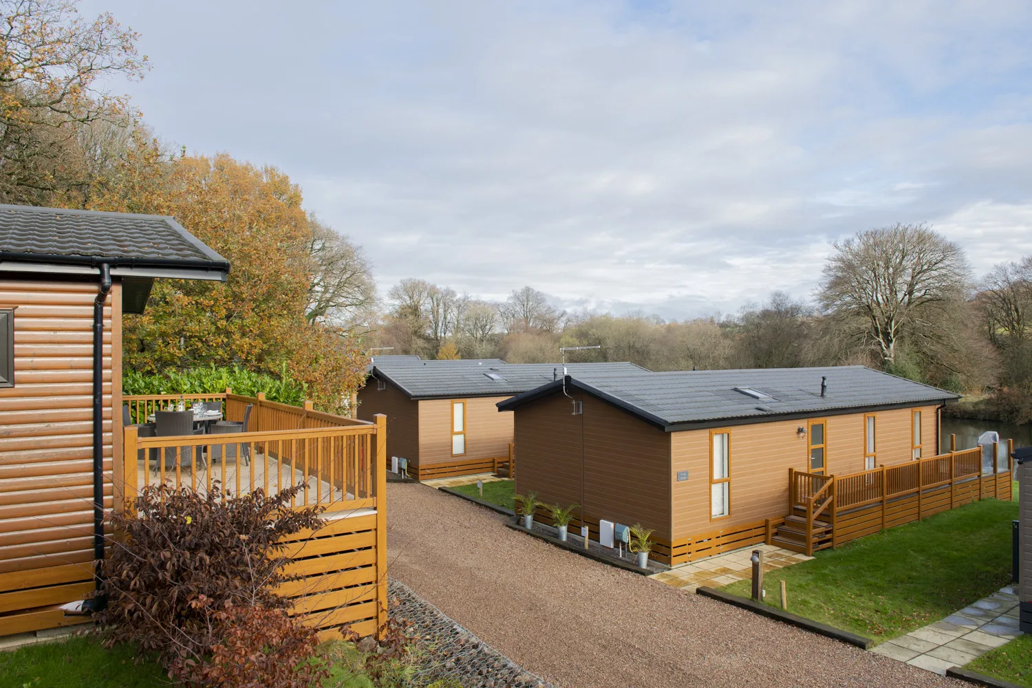 Lake Lodge 1 - External View