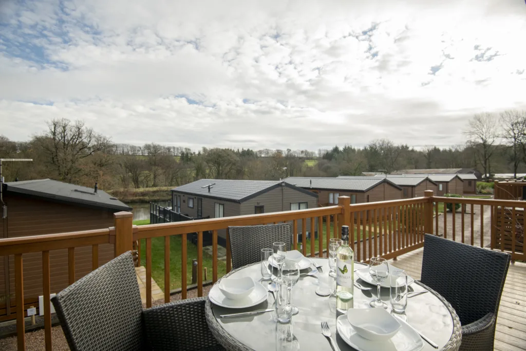 Lake Lodge 1 - External View