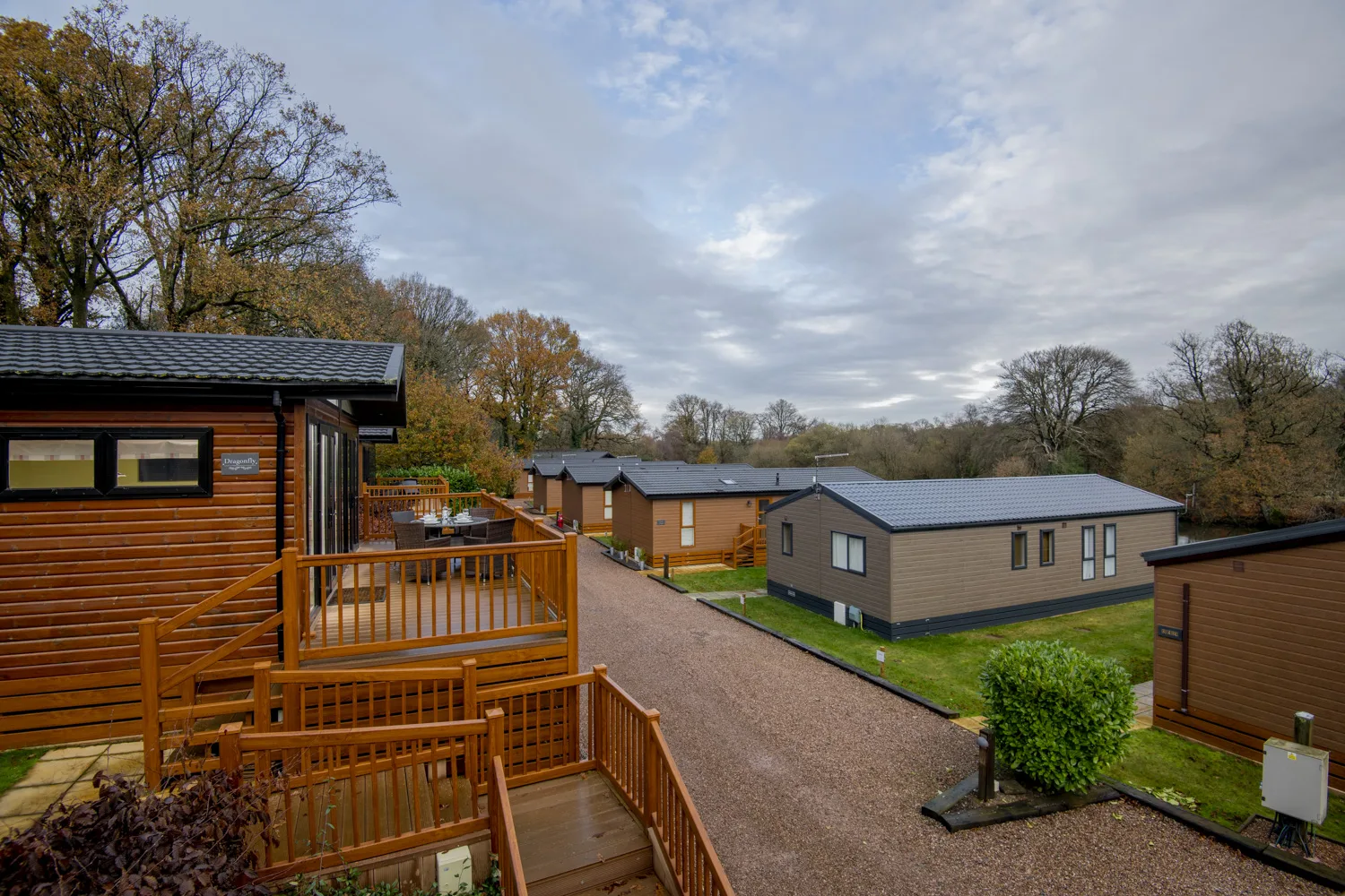 Dragonfly Lodge - Exterior
